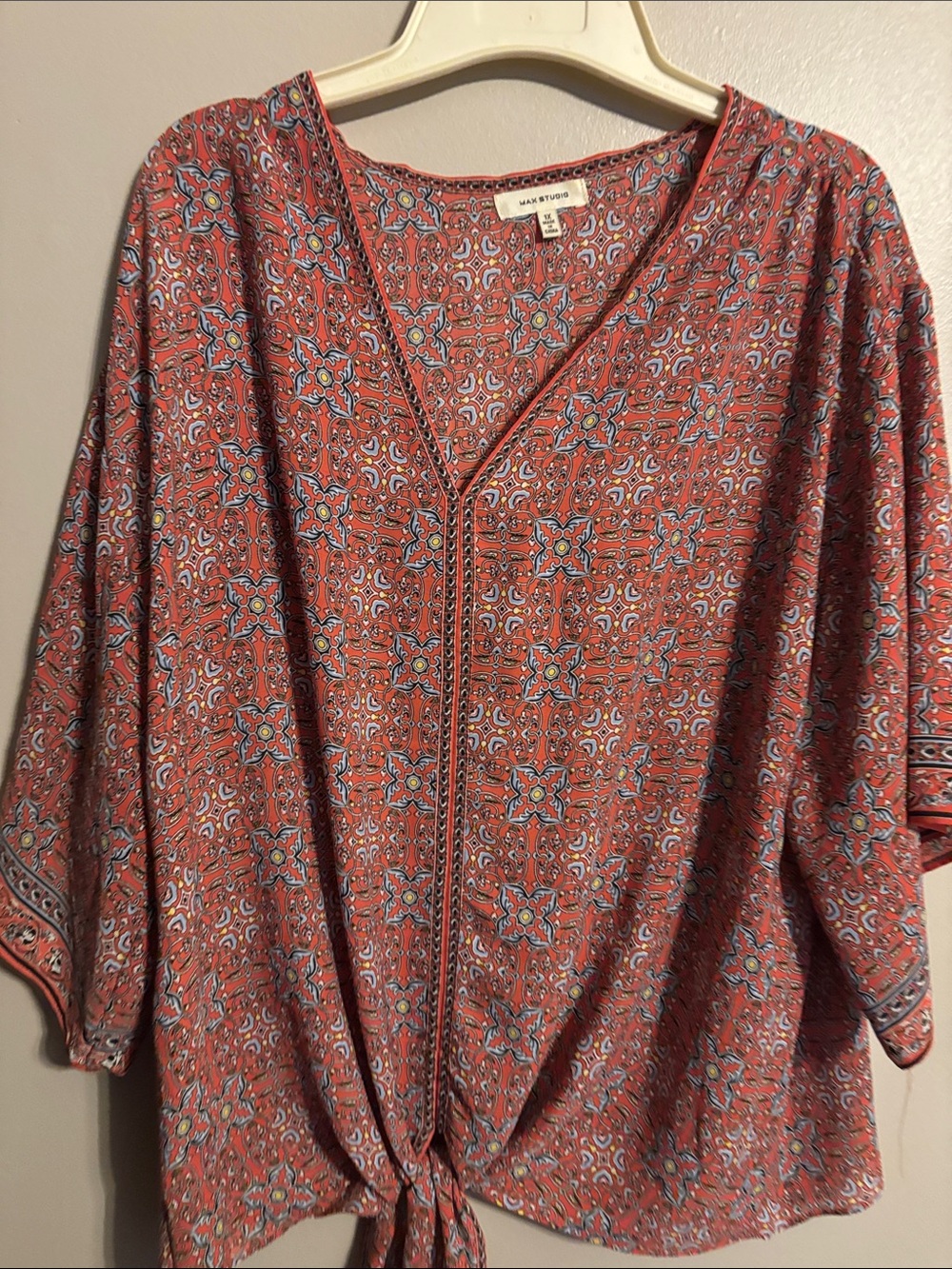 Coral-navy Printed Tie-Front V-Neck Blouse short sleeve